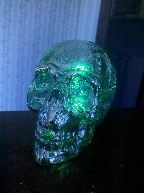 Skull light green.JPG